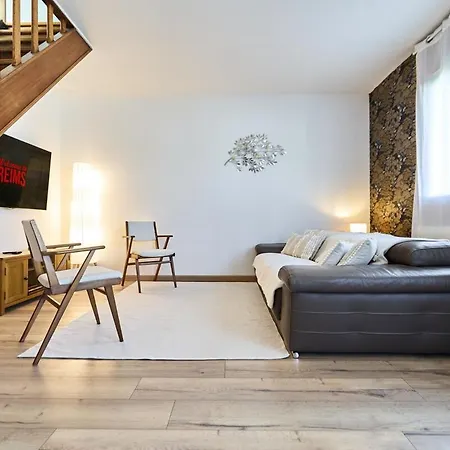 La Bohemienne, House, Hot Tub, Garden, Parking *