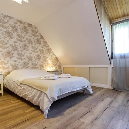 La Bohemienne, House, Hot Tub, Garden, Parking