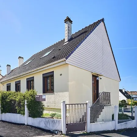 La Bohemienne, House, Hot Tub, Garden, Parking Feriehus *