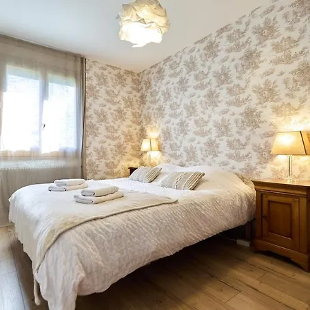 La Bohemienne, House, Hot Tub, Garden, Parking Feriehus