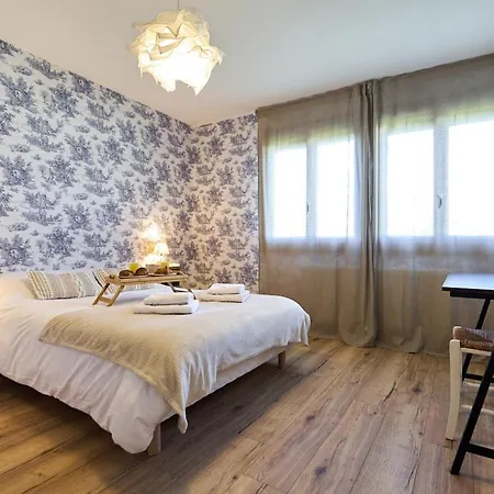 La Bohemienne, House, Hot Tub, Garden, Parking Feriehus *